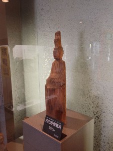 円空仏その1(側面)